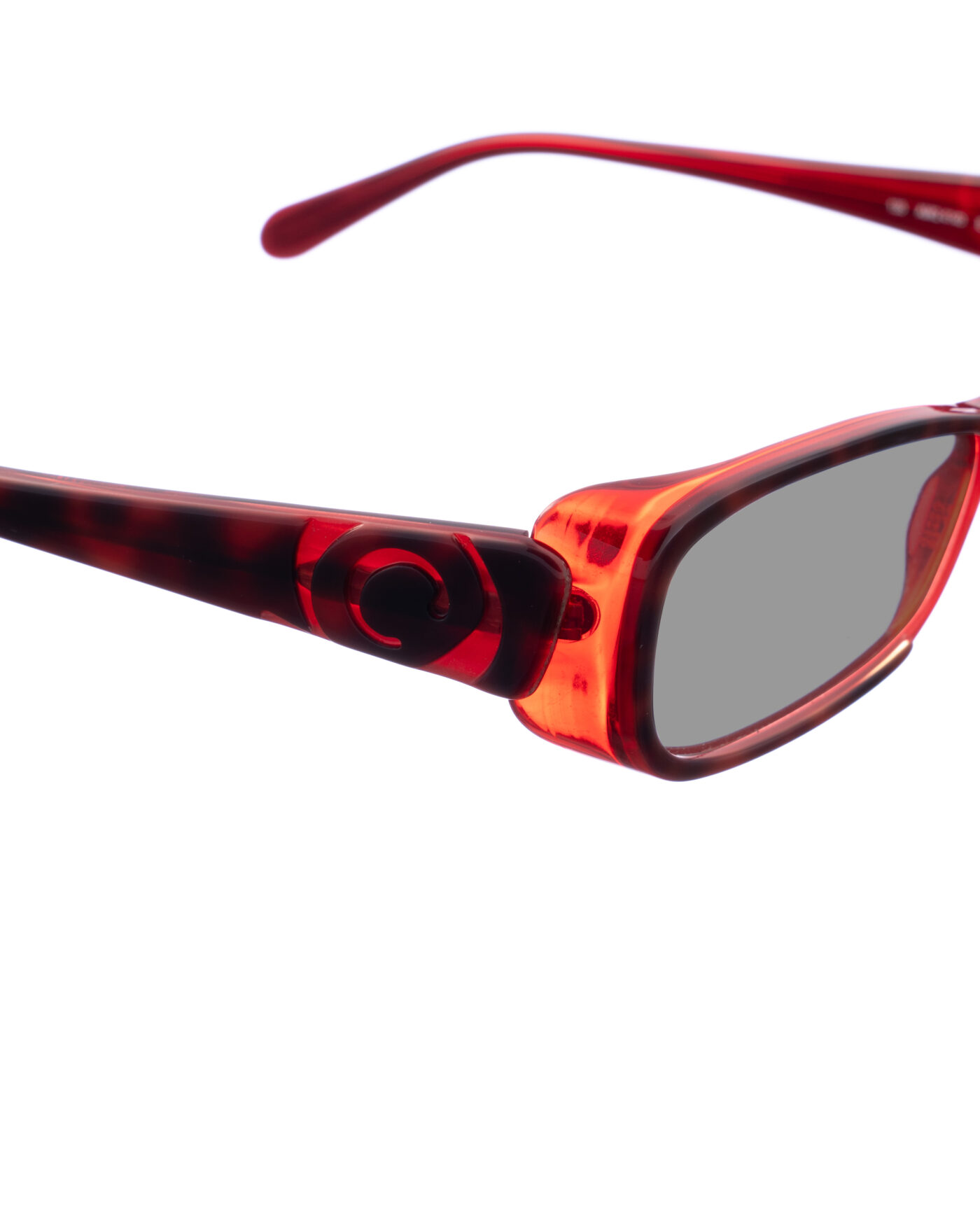 Alexander McQueen '90s Red Clear Cat-Eye Sunglasses with Black Lenses - Image 3