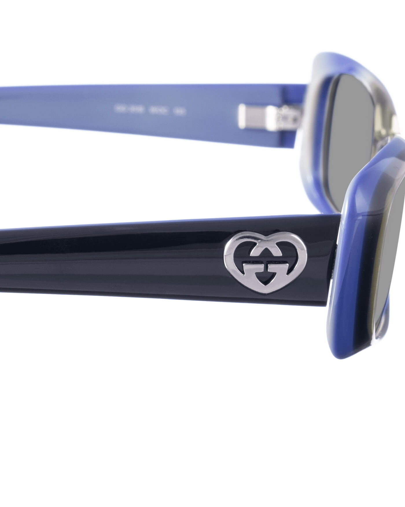 Gucci 00s Cat Eye Grey and Navy Sunglasses with Black Lenses - Image 3