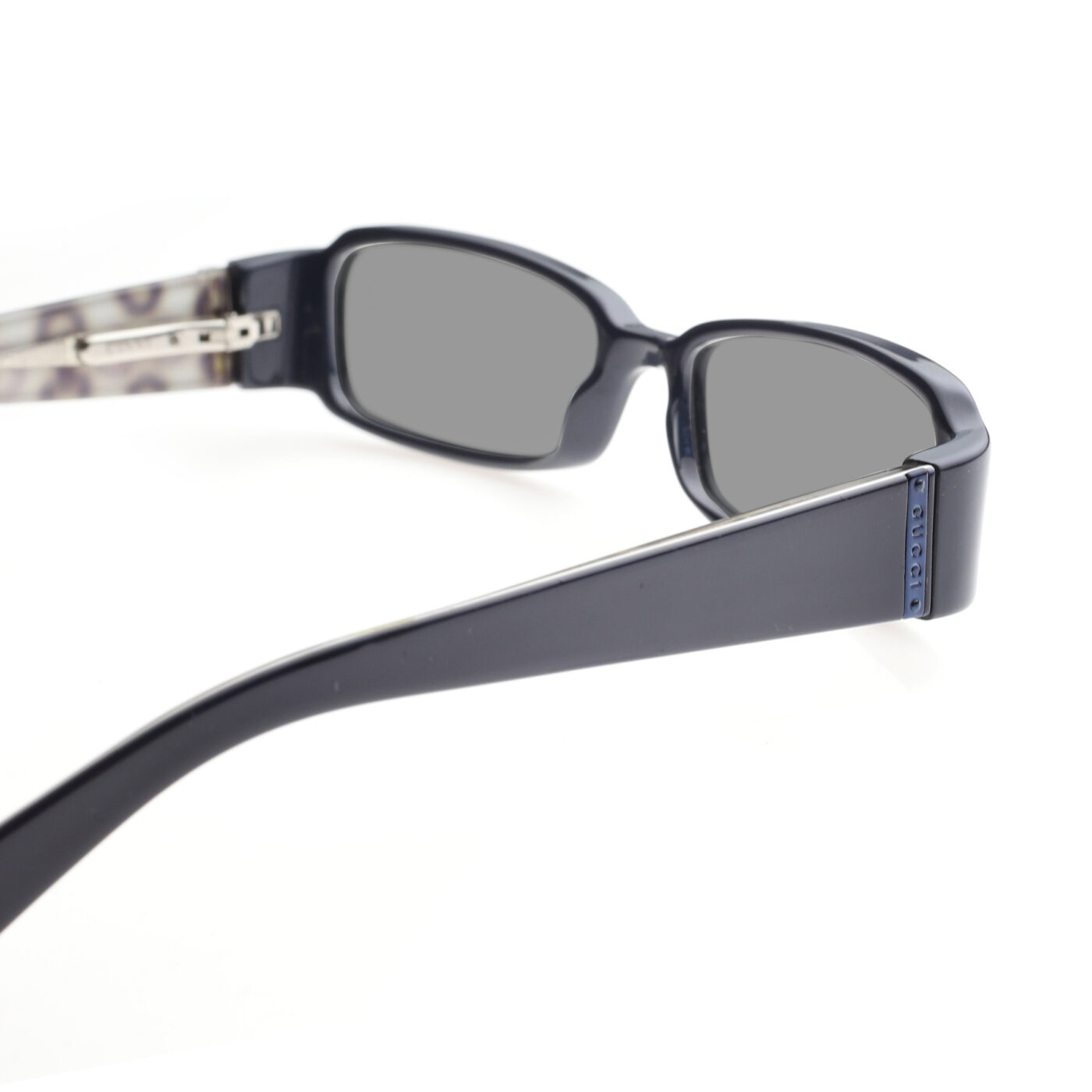 Gucci '00s Graphite Grey Monogram Horsebit Flat Sunglasses with Black Lenses - Image 3