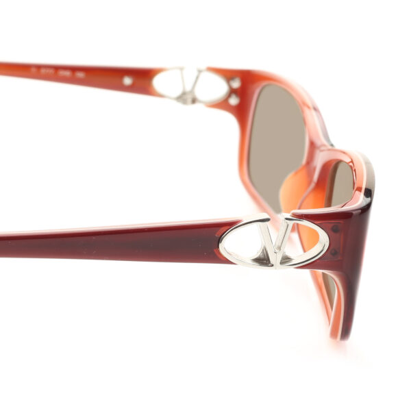Valentino '00s Signature Red Plastic Sunglasses with Brown Lenses - Image 3